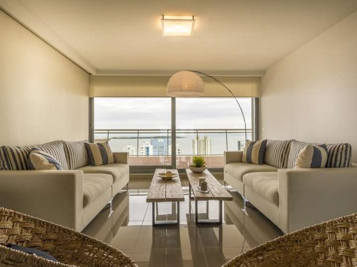 Apartamento en venta en Punta Del Este