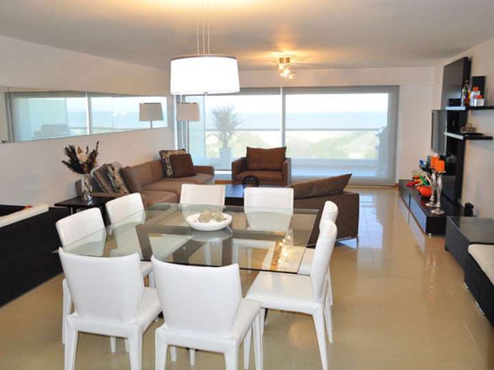 Apartamento en venta en Punta Del Este