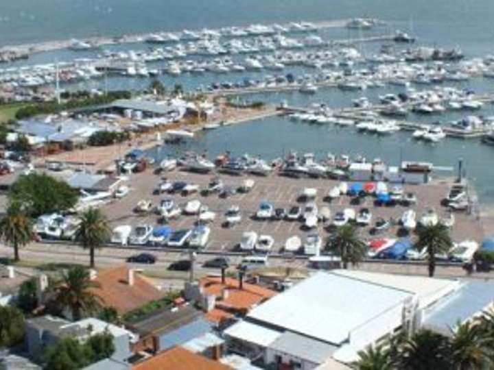 Apartamento en venta en Punta Del Este