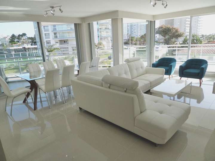 Apartamento en venta en Punta Del Este