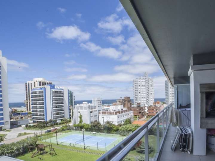 Apartamento en venta en Punta Del Este