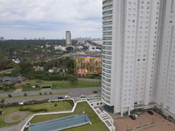 Apartamento en venta en Punta Del Este