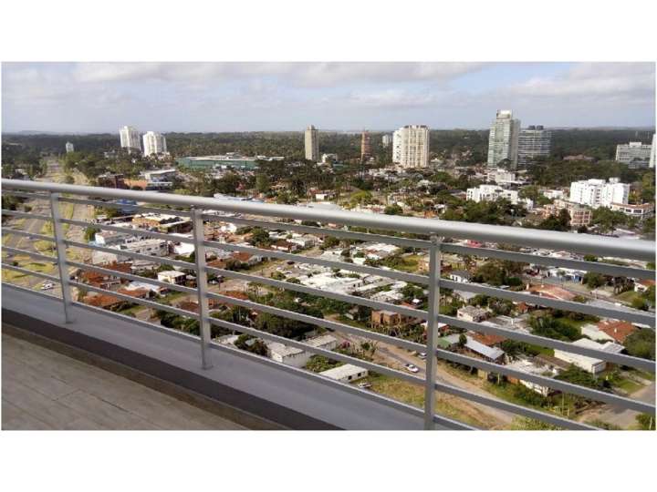 Apartamento en venta en Punta Del Este