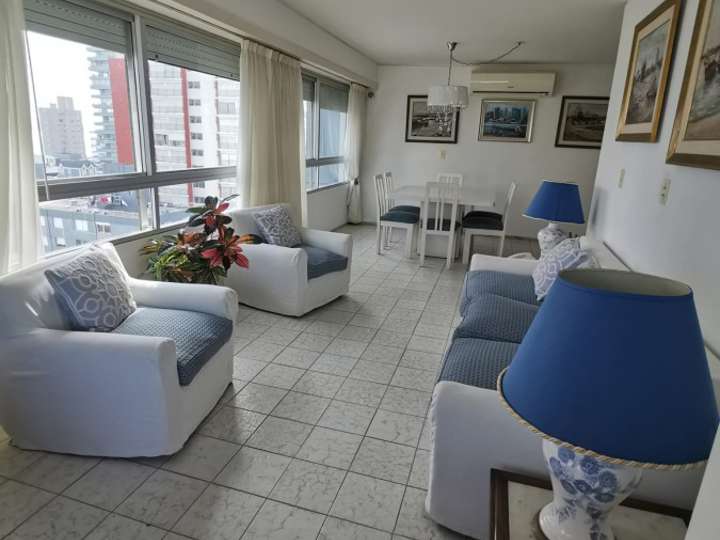 Apartamento en venta en Punta Del Este