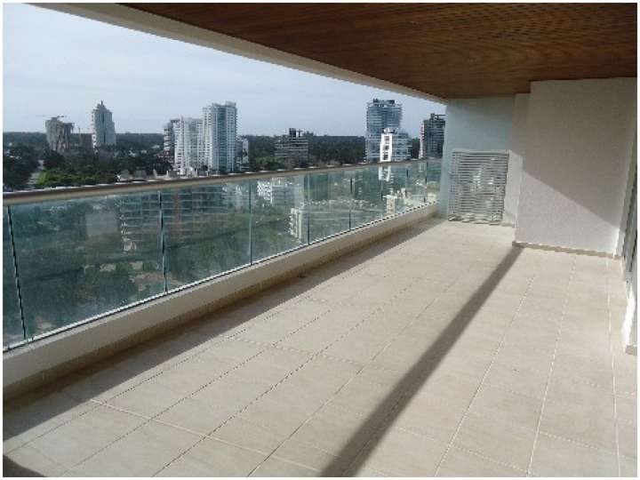 Apartamento en venta en Punta Del Este