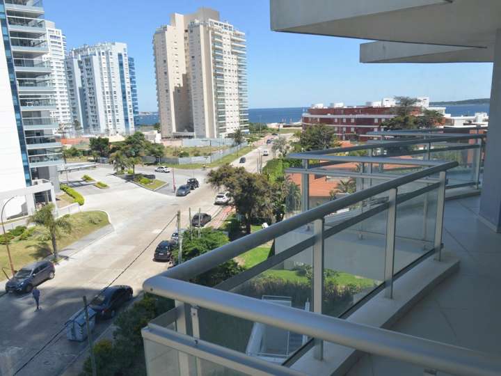 Apartamento en venta en Punta Del Este