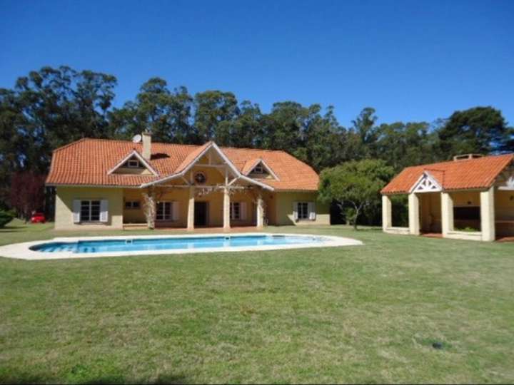 Casa en venta en Pinares, Maldonado