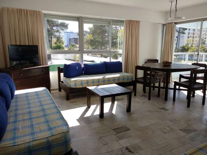 Apartamento en venta en Punta Del Este