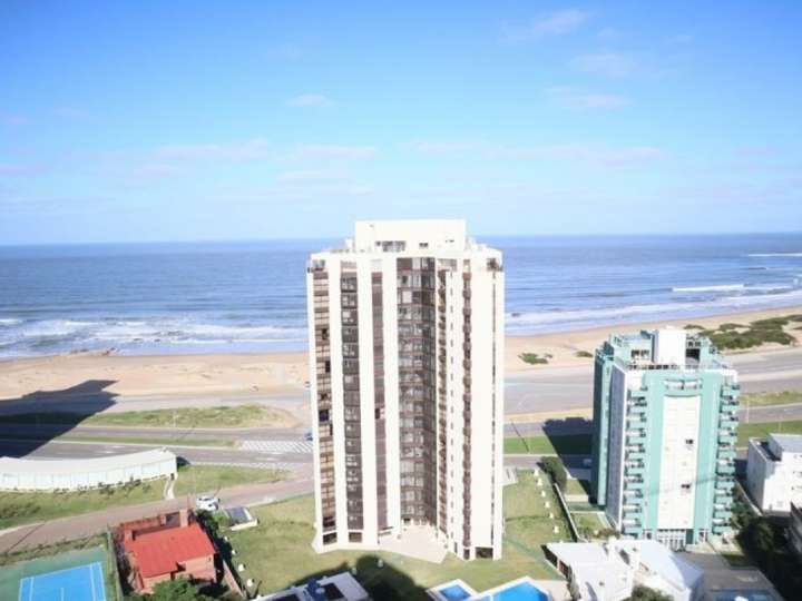 Apartamento en venta en Punta Del Este