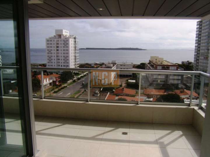 Apartamento en alquiler en Punta Del Este