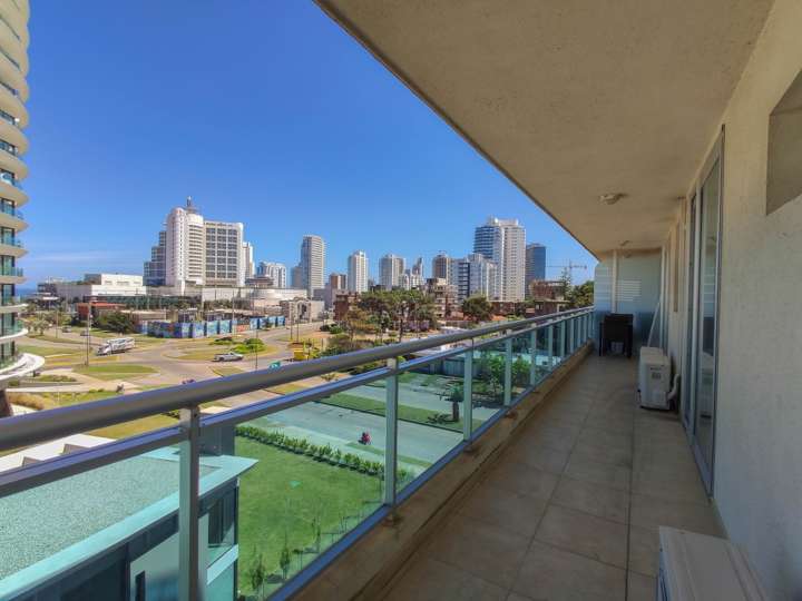 Apartamento en venta en Punta Del Este