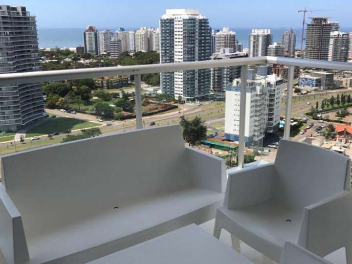 Apartamento en venta en Punta Del Este