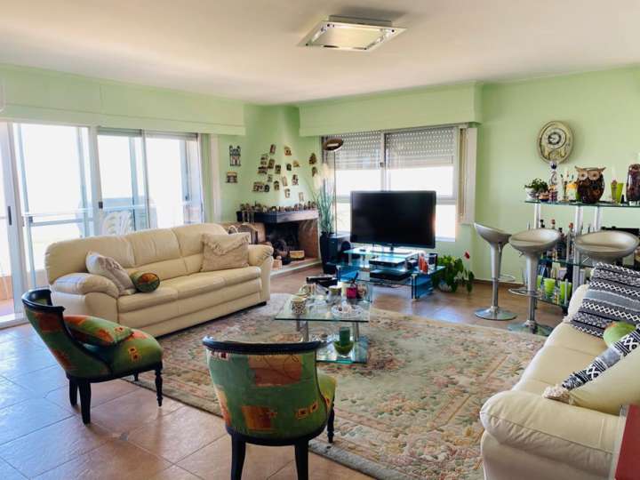 Apartamento en venta en Punta Del Este