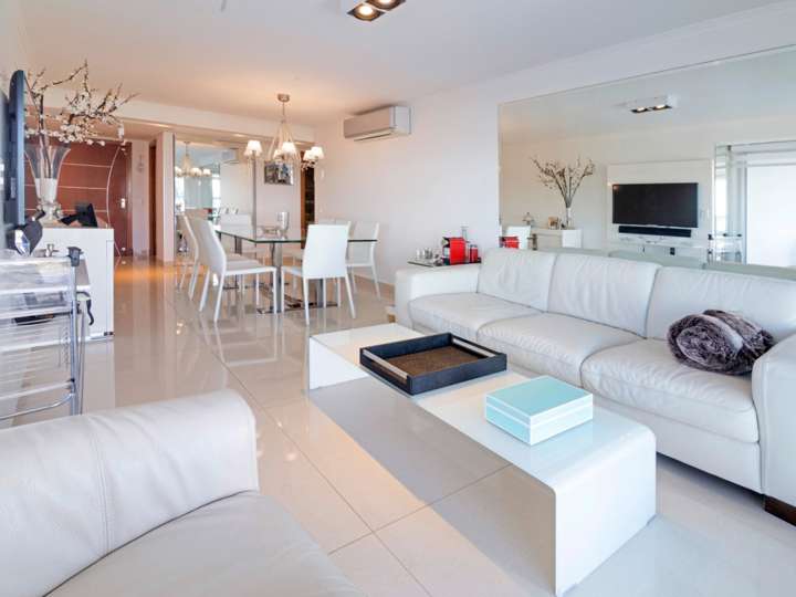 Apartamento en venta en Punta Del Este