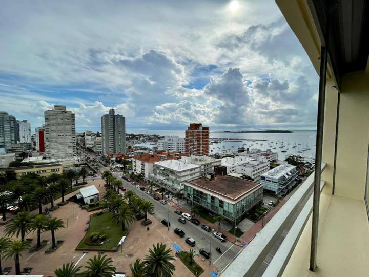 Apartamento en venta en Los Muergos (Calle 27), Punta Del Este