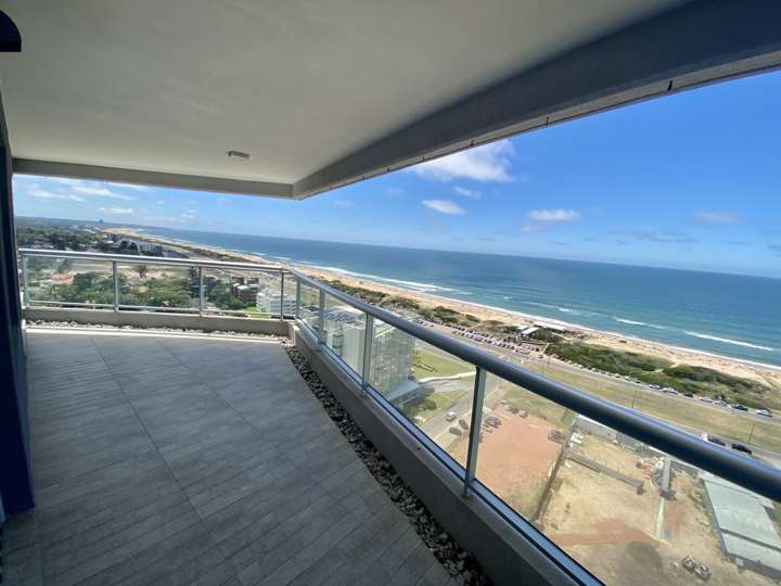 Apartamento en alquiler en Punta Del Este