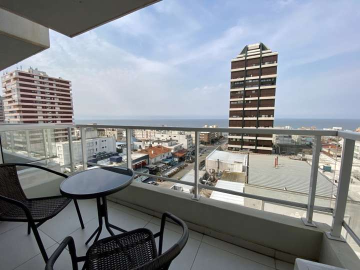 Apartamento en venta en Rambla General Artigas, Punta Del Este