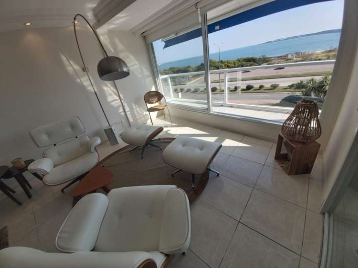 Apartamento en venta en Punta Del Este