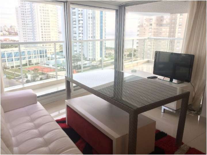 Apartamento en venta en Punta Del Este