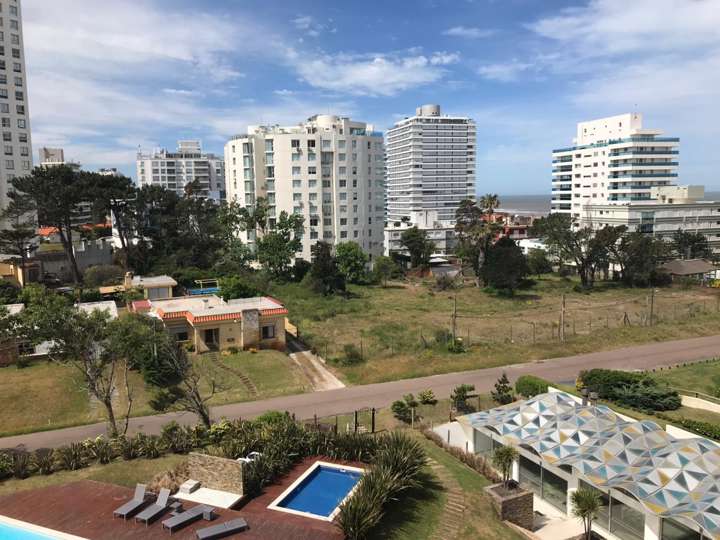 Apartamento en venta en Punta Del Este