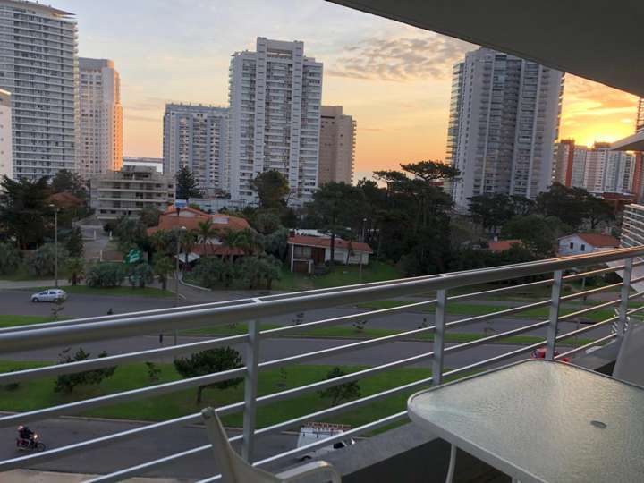 Apartamento en venta en Punta Del Este