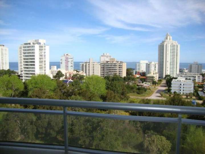 Apartamento en venta en Punta Del Este