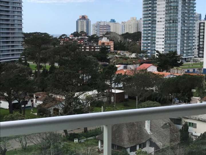 Apartamento en venta en Punta Del Este