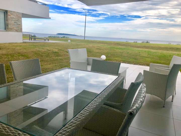 Apartamento en venta en Del Faro, Maldonado