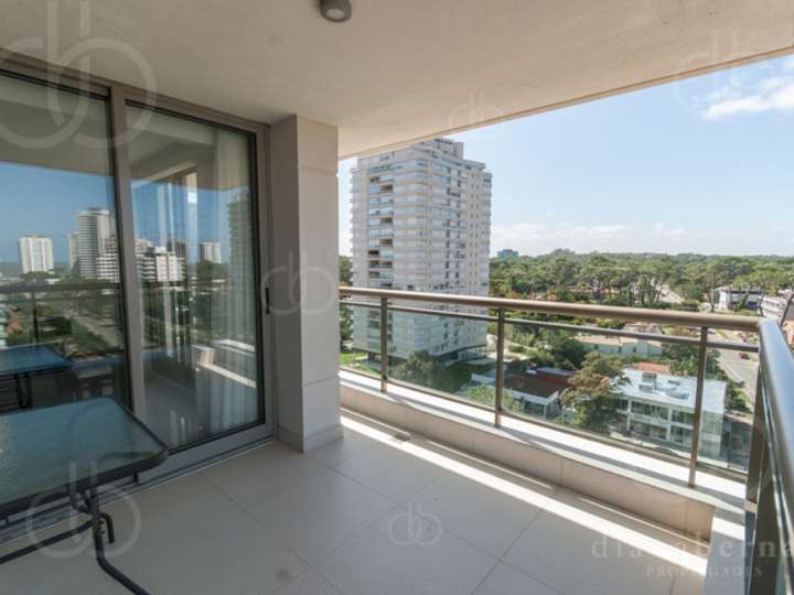 Apartamento en venta en Punta Del Este
