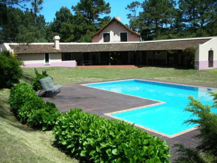 Casa en venta en Pinares, Maldonado