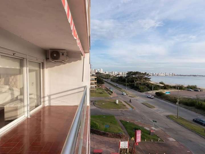 Apartamento en venta en Punta Del Este