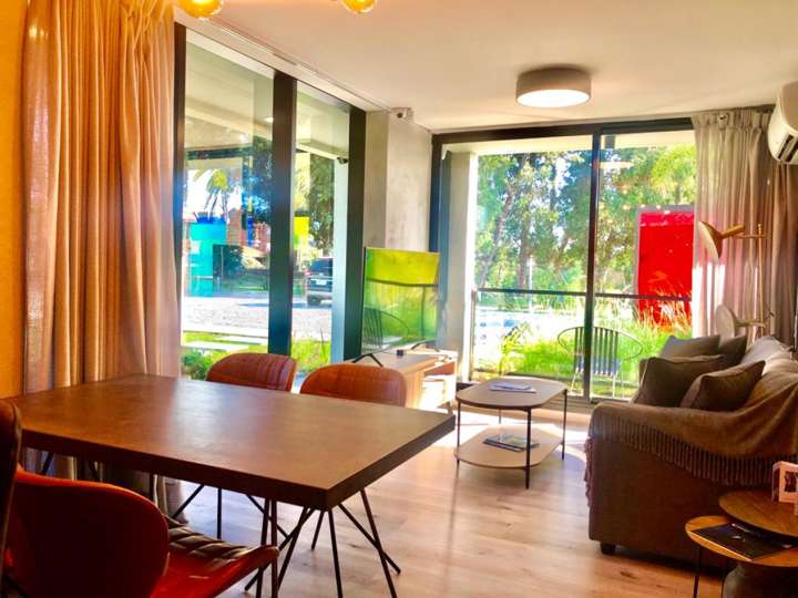 Apartamento en venta en Avenida Antonio Camacho, Maldonado