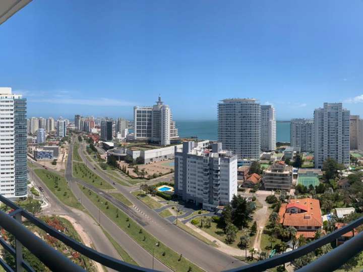 Apartamento en venta en Punta Del Este