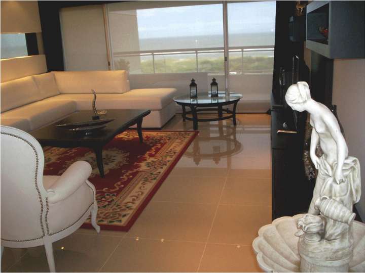 Apartamento en venta en Punta Del Este