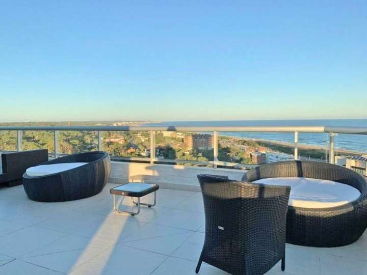 Apartamento en venta en Punta Del Este