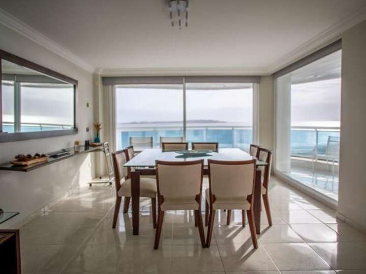 Apartamento en venta en Punta Del Este