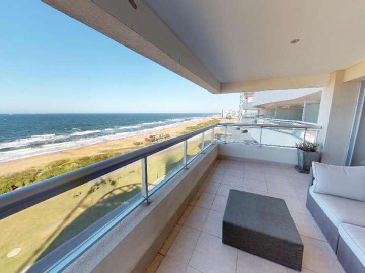 Apartamento en venta en Punta Del Este