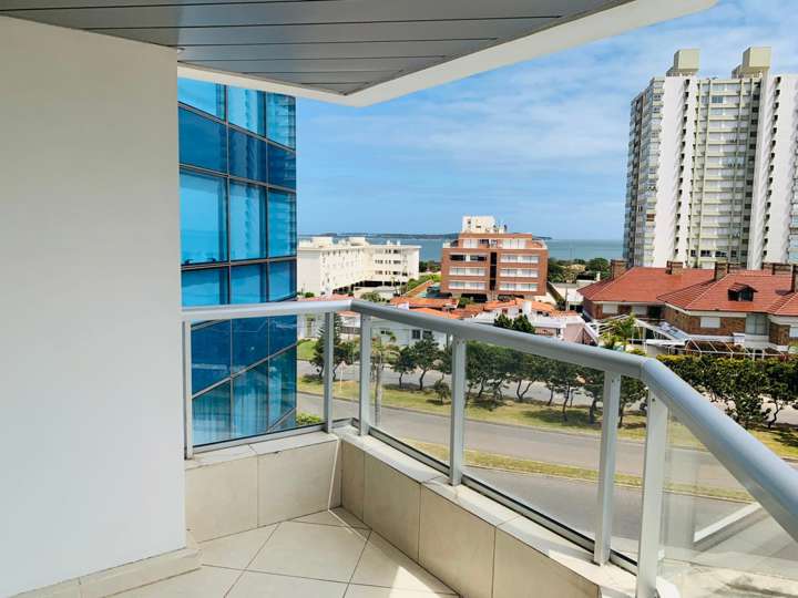 Apartamento en venta en Rambla Doctor Claudio Williman, Maldonado