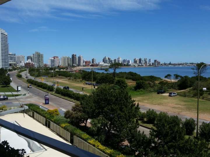 Apartamento en venta en Punta Del Este
