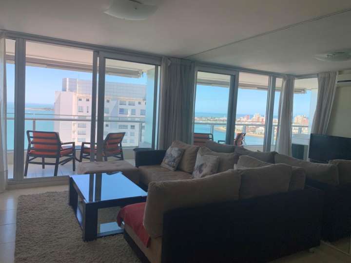Apartamento en venta en Punta Del Este