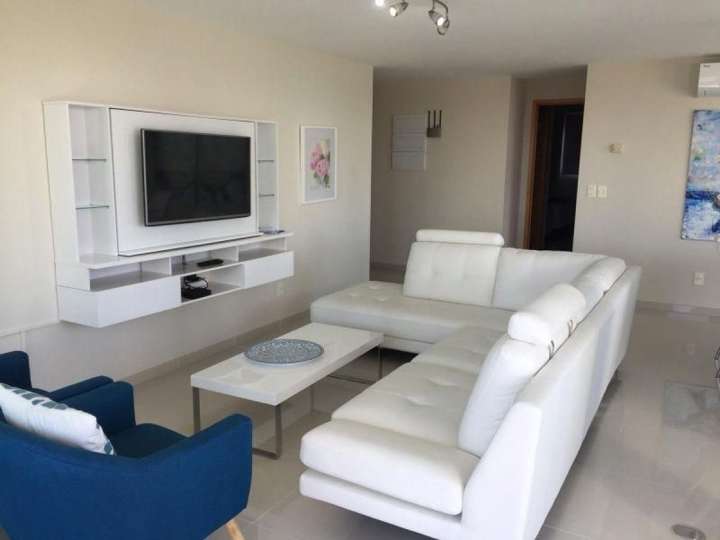 Apartamento en venta en Punta Del Este