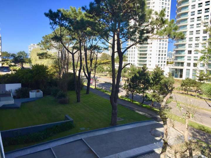 Apartamento en venta en Punta Del Este