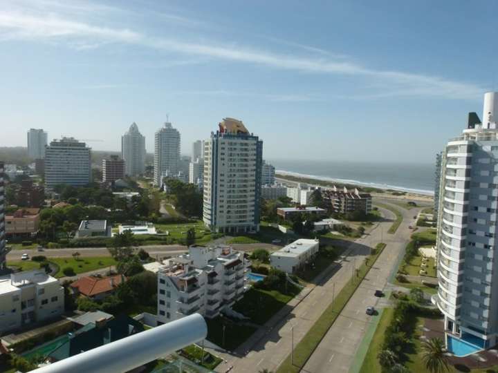 Apartamento en venta en Punta Del Este