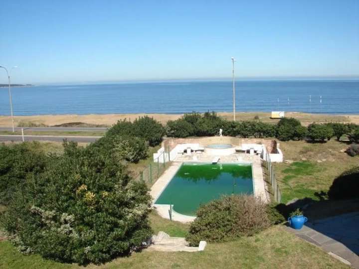 Casa en venta en Pinares, Maldonado