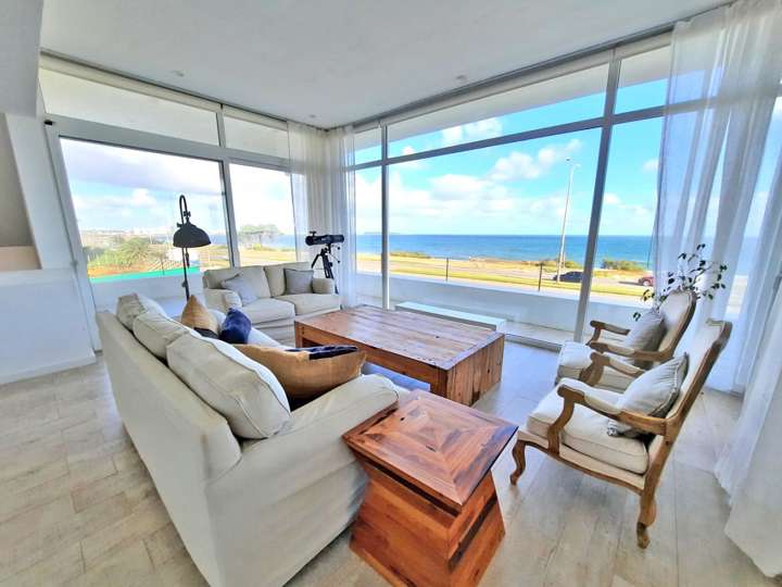 Casa en venta en Pinares, Maldonado