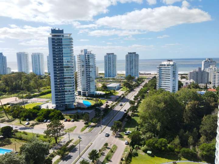 Apartamento en venta en Avenida Franklin Delano Roosevelt, Punta Del Este