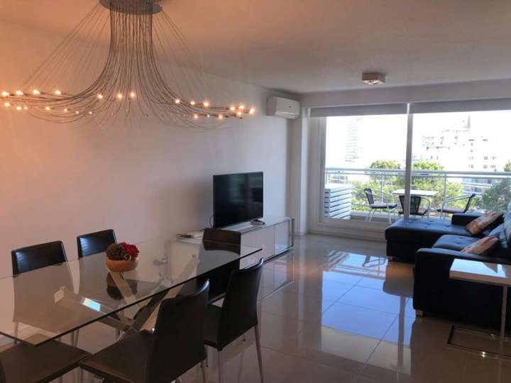 Apartamento en venta en Punta Del Este
