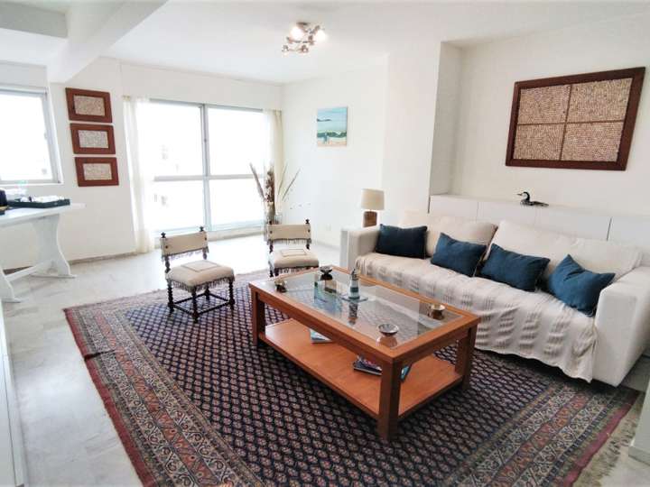 Apartamento en alquiler en Punta Del Este