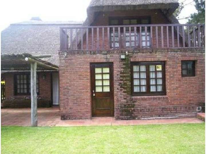 Casa en venta en Pinares, Maldonado