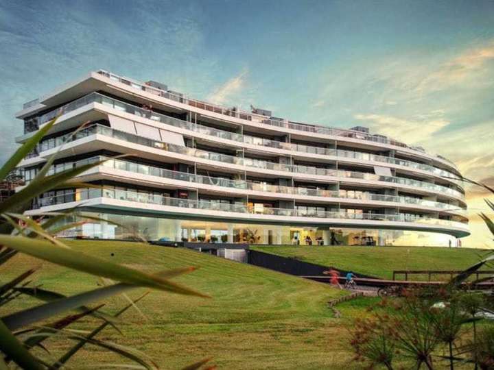 Apartamento en venta en Pinares, Maldonado